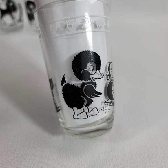 (4) Mid Century Swanky Swigs Childrens Juice Glasses - Rocking Horse Duck - Picture 4 of 16
